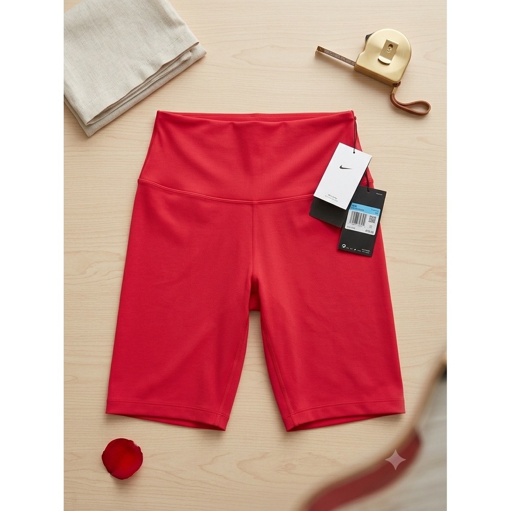 Nike Zenvy Dri-FIT High Rise 8 Inch Biker Shorts Red DQ6003-666 Womens M